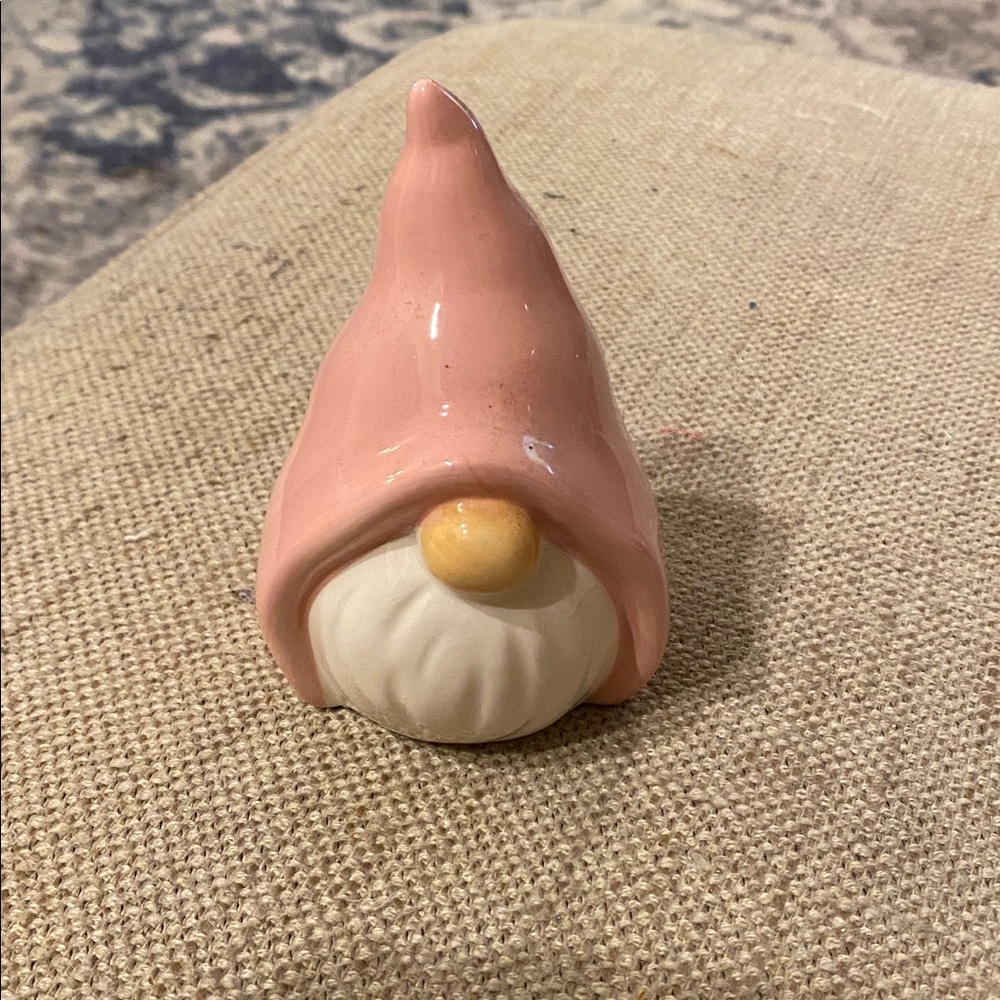💕 CERAMIC GNOME FIGURINE 💕